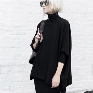 Aritzia Babaton Oversize Hamish Crepe Turtleneck Poncho Blouse Black Size L